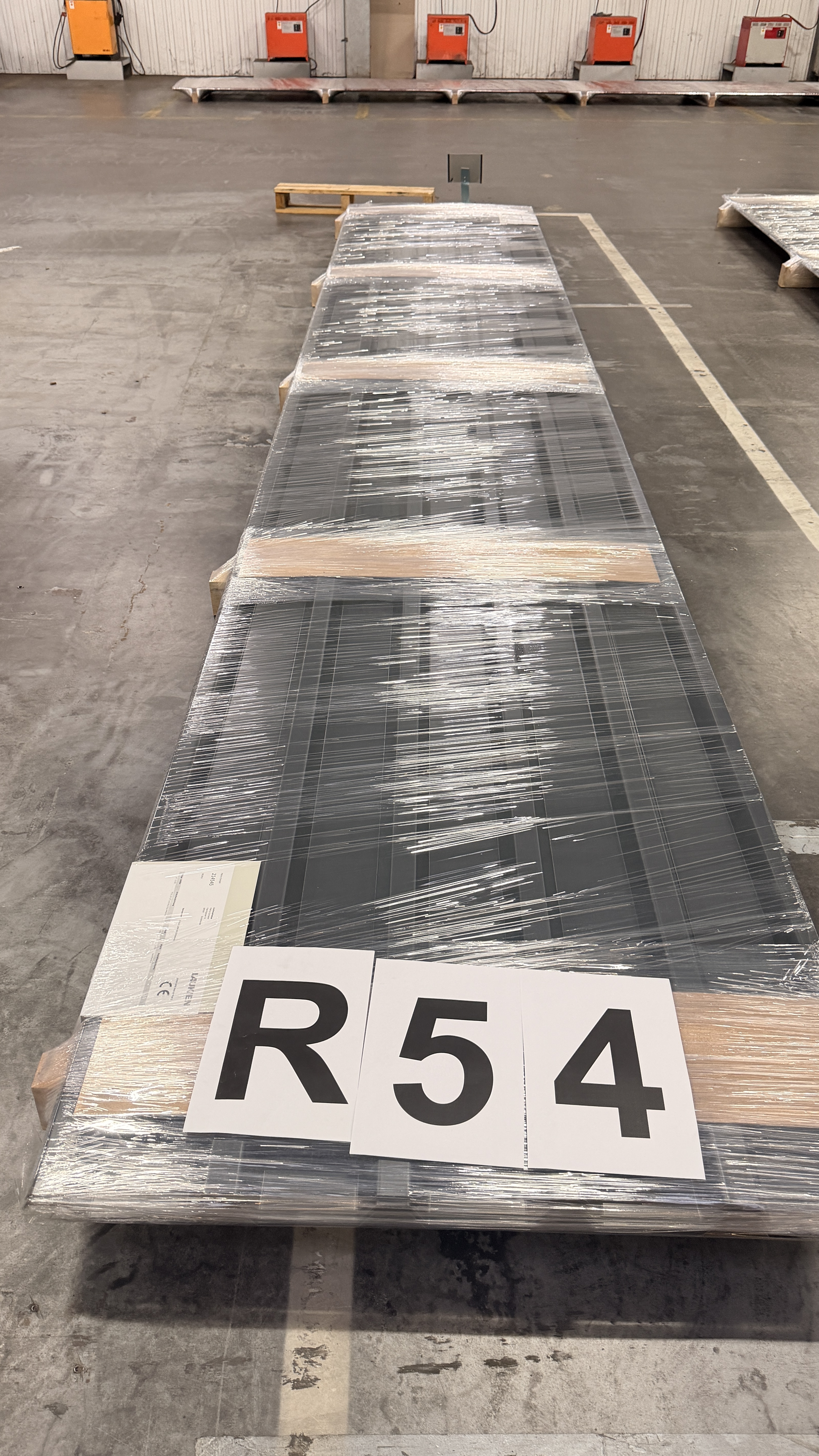 Stahltrapezprofil, Typ: 35/207 - Dach, s = 0,63 mm, Premium-Vlies mit Trennschnitt, 25 my 7016 - 49,68 m²