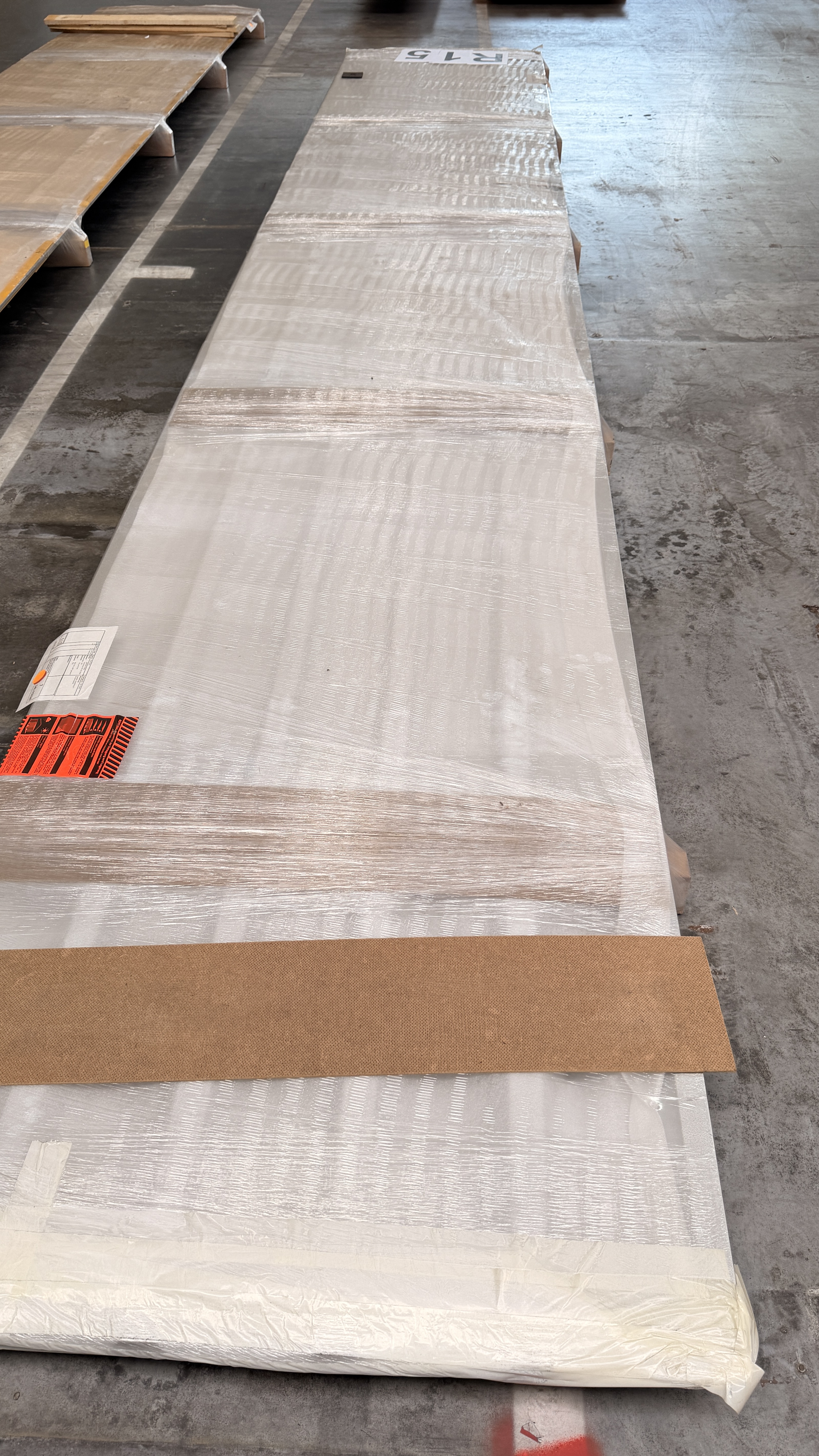 Aluminiumtrapezprofil, Typ: 35/207 - Wand, s = 1,00 mm, gelochte Variante, BF 9007 - 55,37 m²