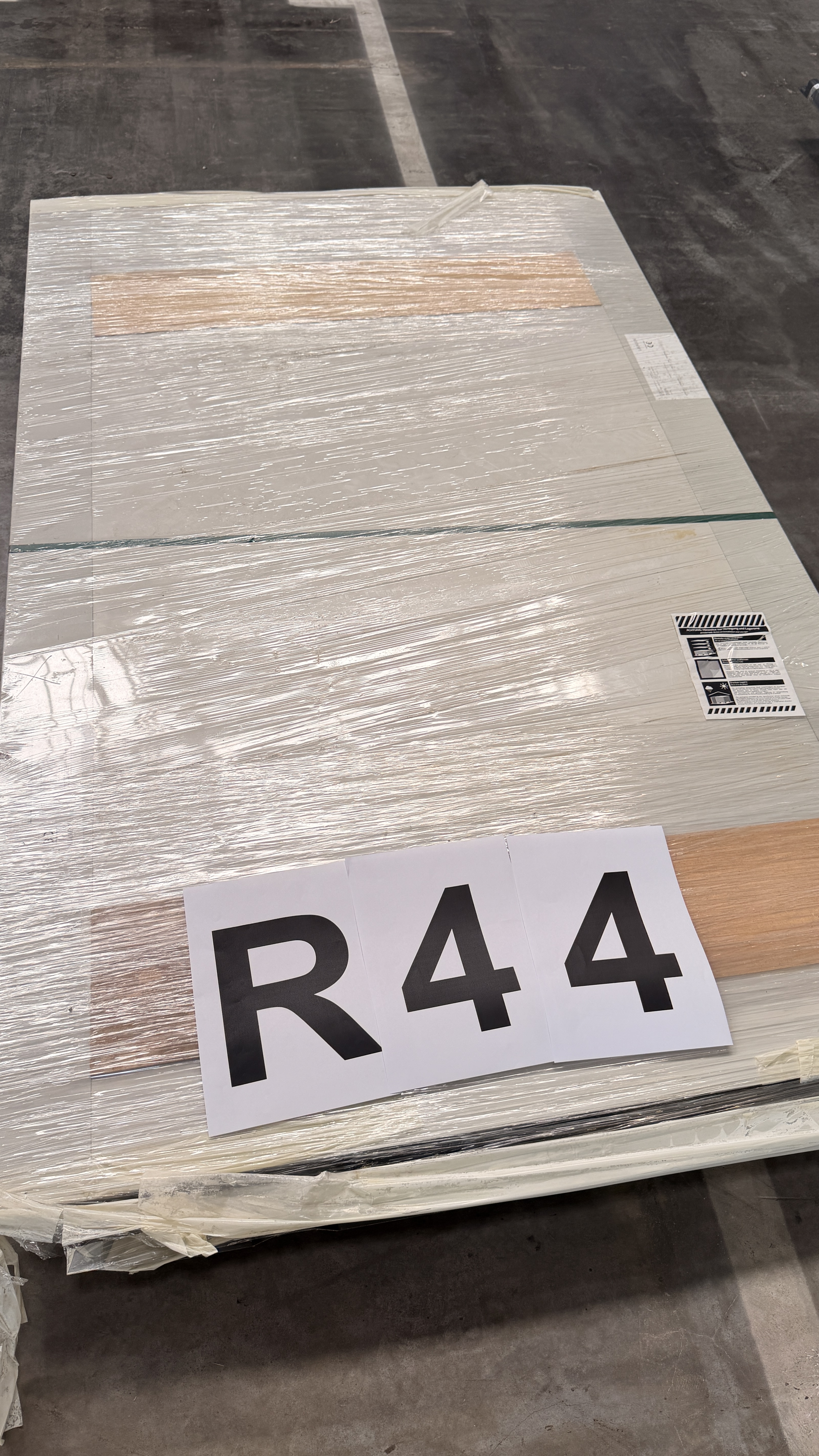 Flachblechtafeln aus Stahl, mit Schutzfolie, s = 0,75 mm, 50 my Granidur 7016  -  50,00 m²