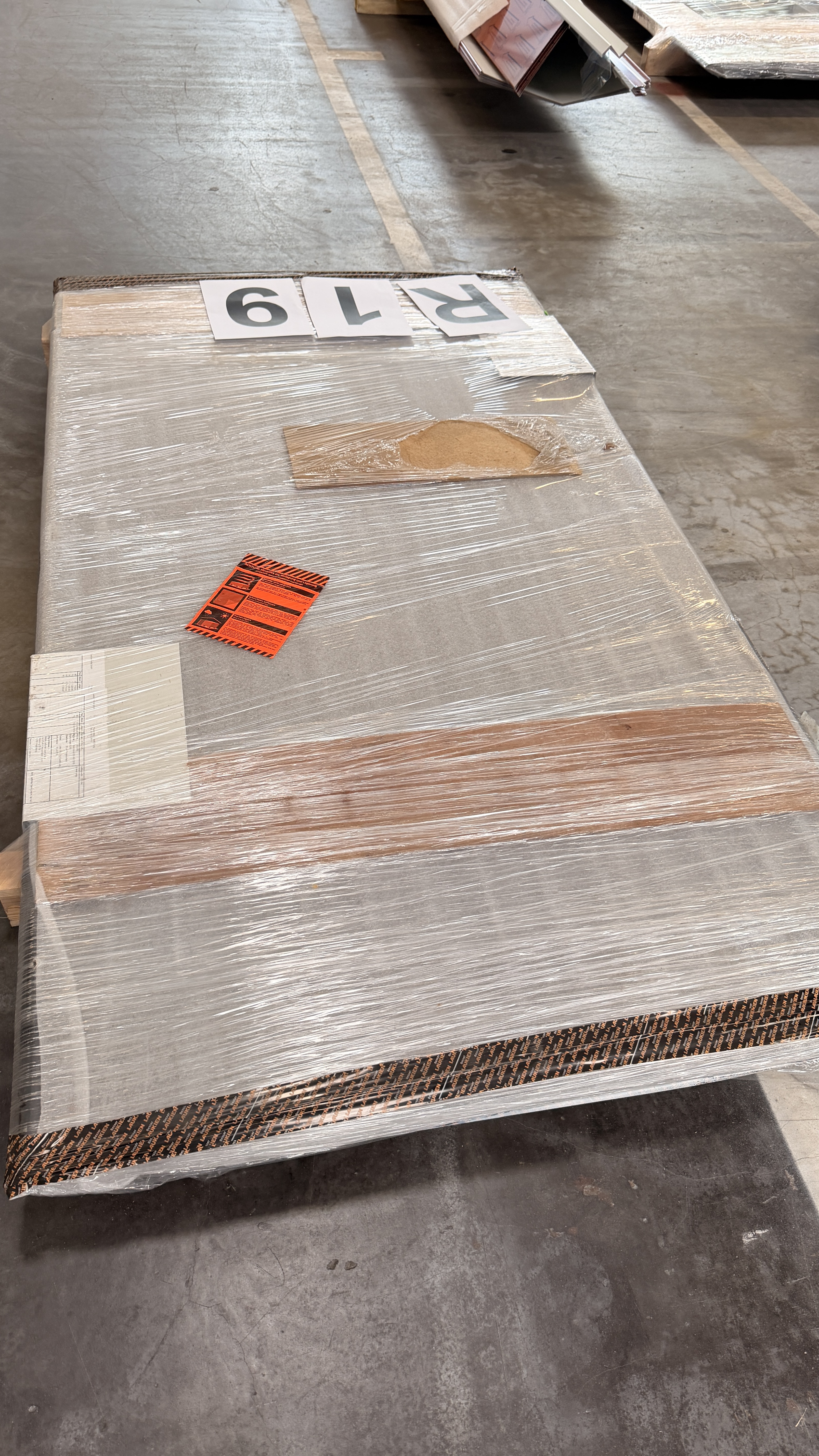 Aluminiumwellprofil, Typ: 18/76 - Wand, mit Schutzfolie, s = 0,70 mm, 25 my 7016 -  33,95 m²