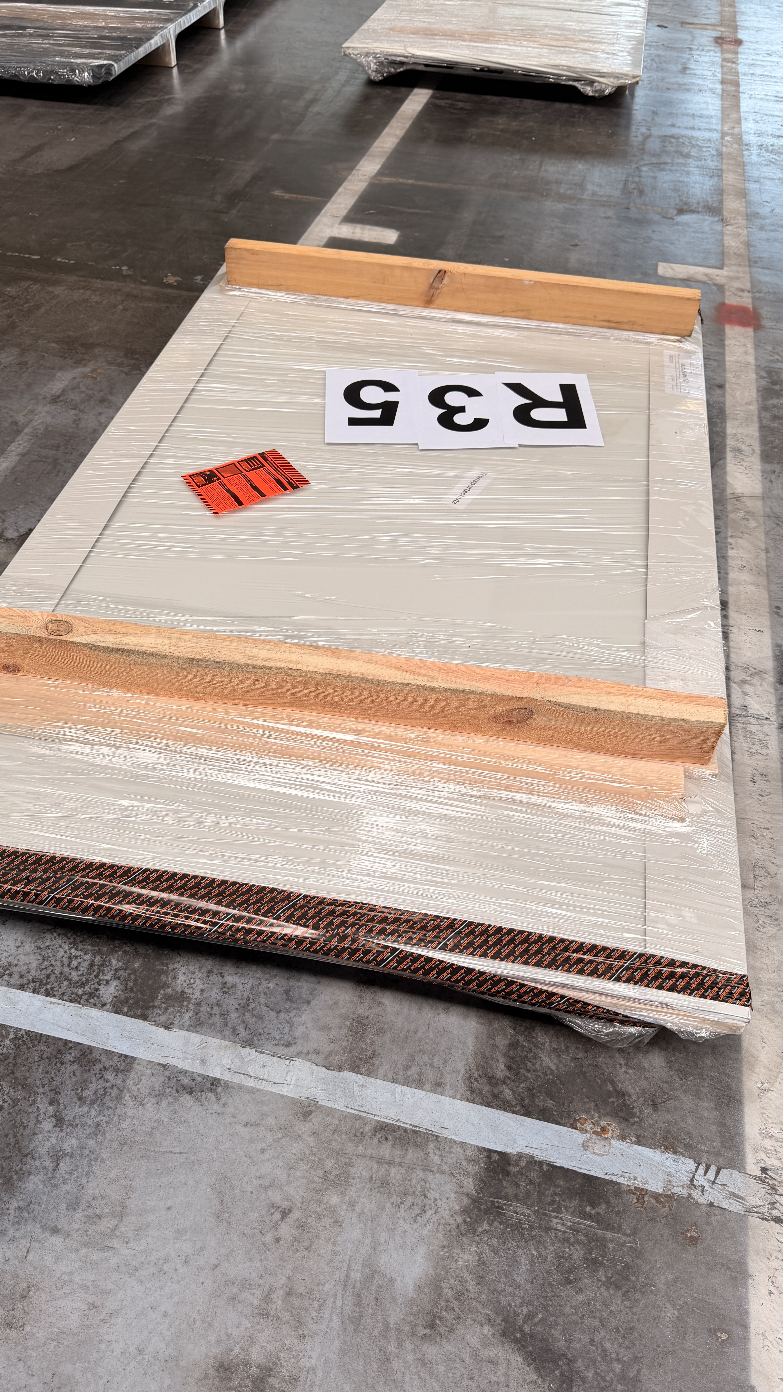 Flachblechtafeln aus Stahl, mit Schutzfolie, s = 0,50 mm, 25 my 8004  -  15,00 m²