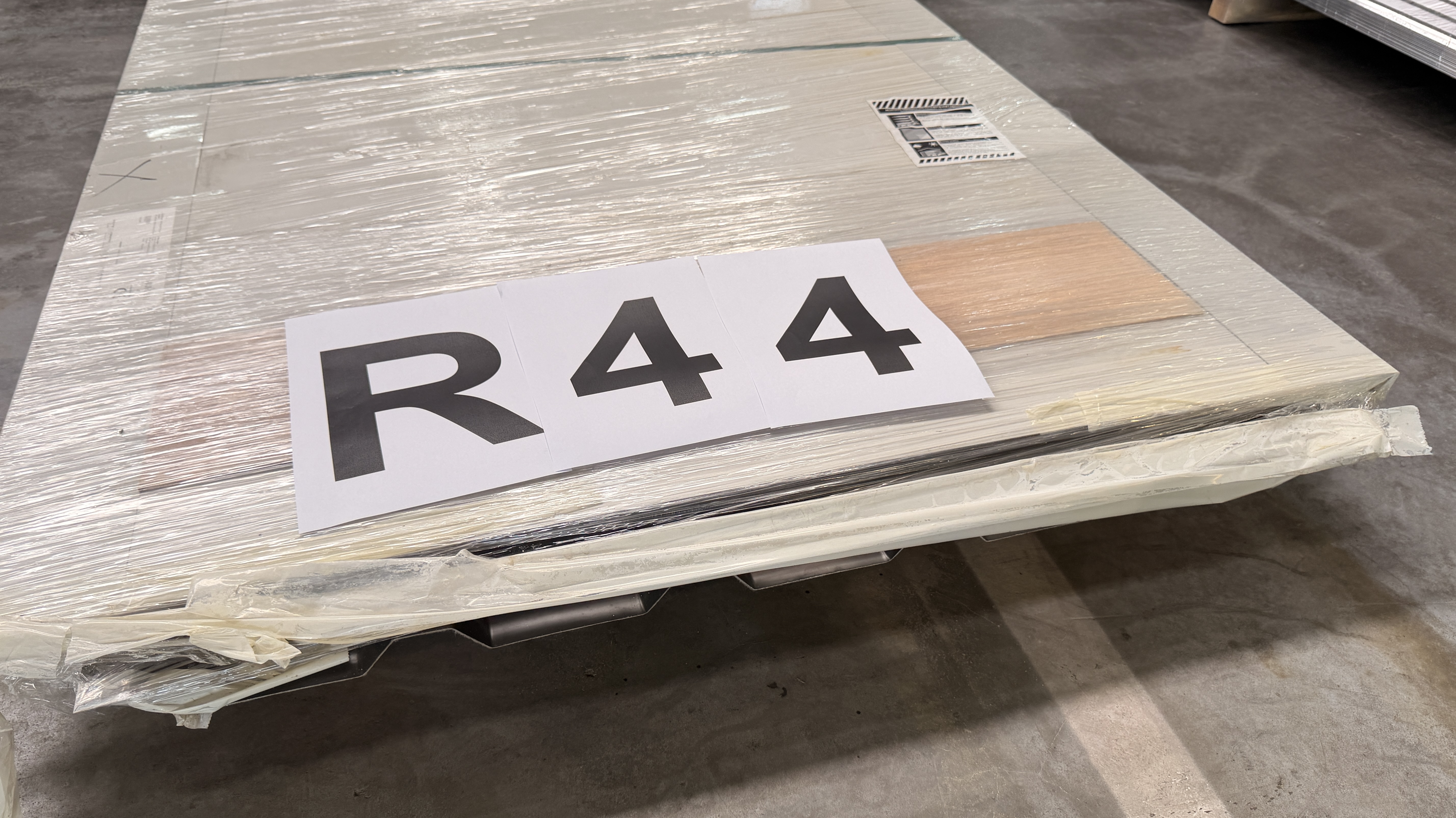 Flachblechtafeln aus Stahl, mit Schutzfolie, s = 0,75 mm, 50 my Granidur 7016  -  50,00 m²