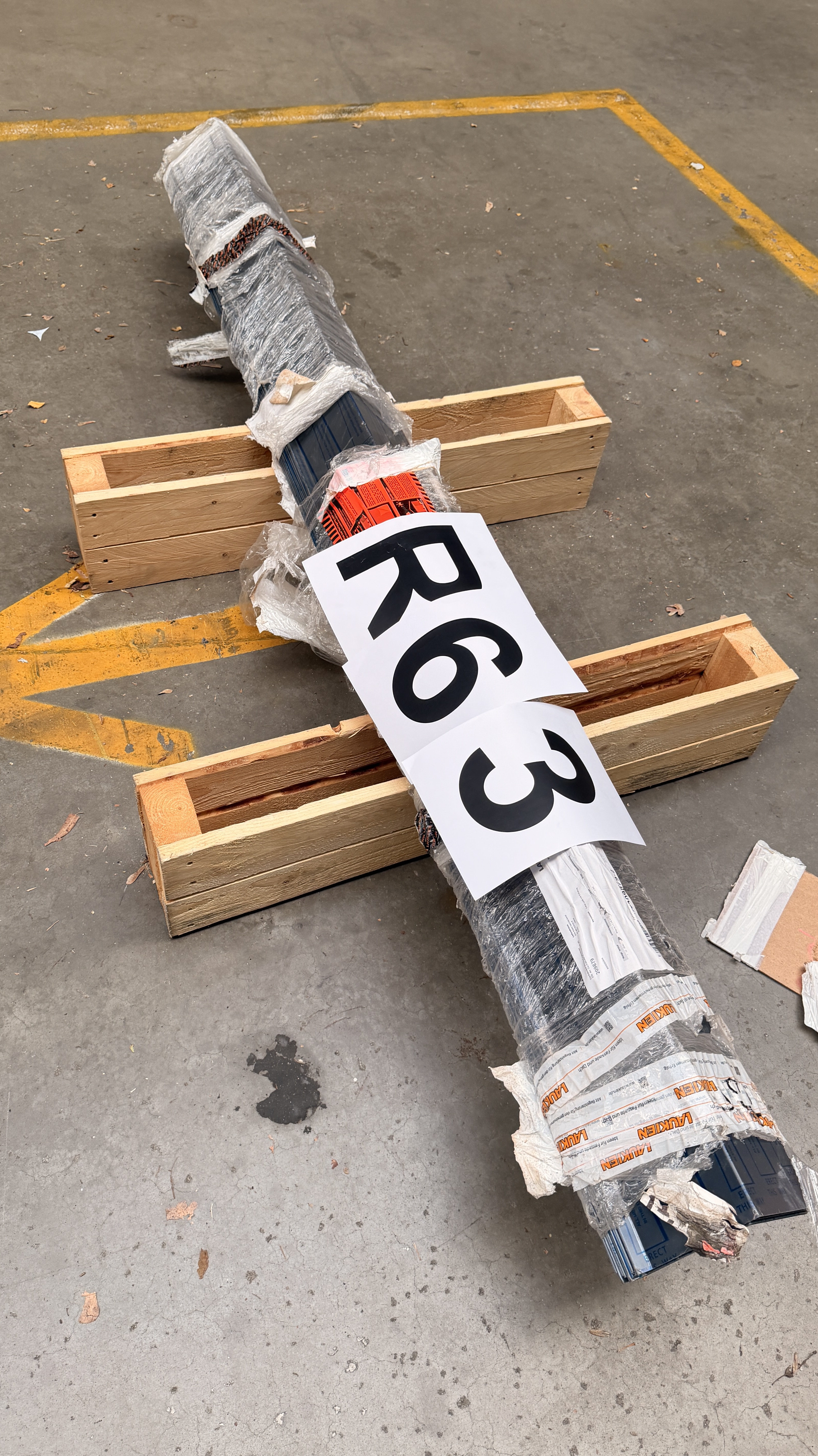 Formteil: variabler Ortgang - Abschluss, Typ: 1.3.3.B, s = 0,63 mm, 25 my 7016 - 12 x Stk. a 2.400 mm